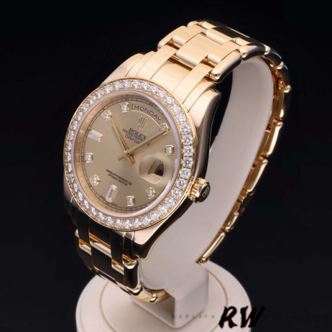 Replica Rolex Day-Date 18948 Champagne Diamond Dial Special Edition 39MM Mens Watch