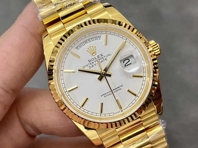 Replica Rolex Day-Date 36MM 128238 0081 Fluted Bezel White Index Dial Unisex Watch