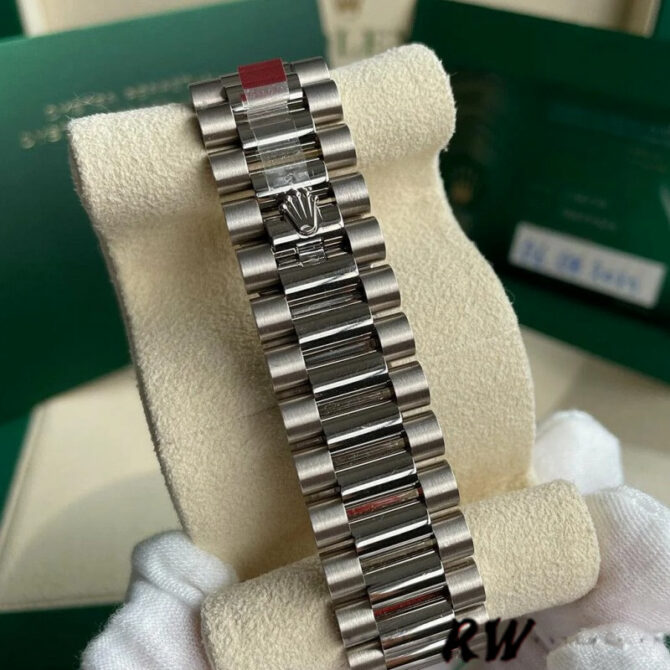 Replica Rolex Day-Date 228239 Black Index Dial Fluted Bezel 40mm Mens Watch