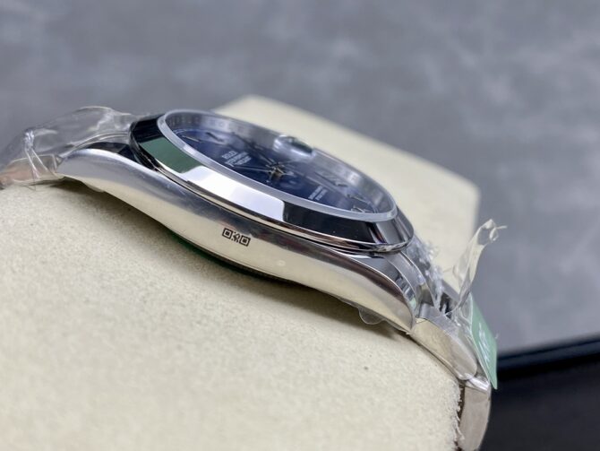 Rolex Datejust 41 Stainless Steel Azzuro Blue Roman Dial M126300 0017 Men's Watch