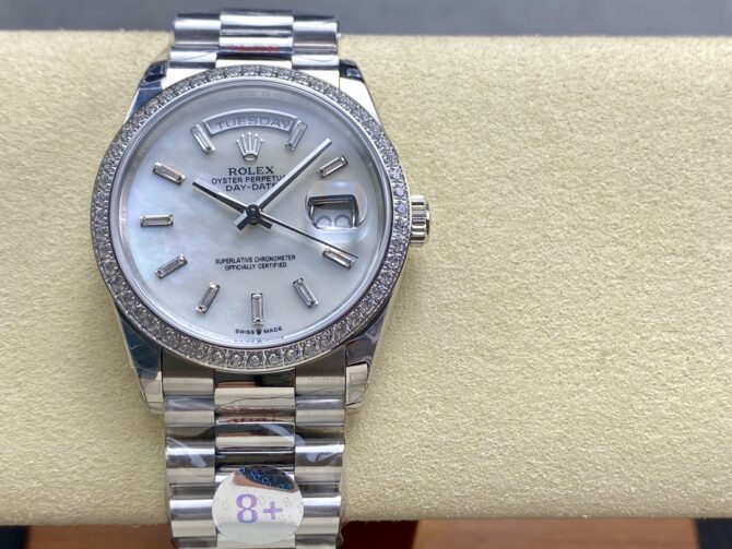 Replica Rolex Day Date 36 MOP Dial Diamond Bezel Platinum m128396tbr 0022