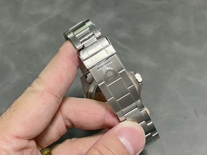 Rolex Submariner 1680 Stainless Steel Case Black Dial 40mm Mens Replica Watch