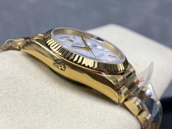 Replica Rolex Day-Date 128239 Blue Ombre Diamond Dial 36MM Unisex Watch