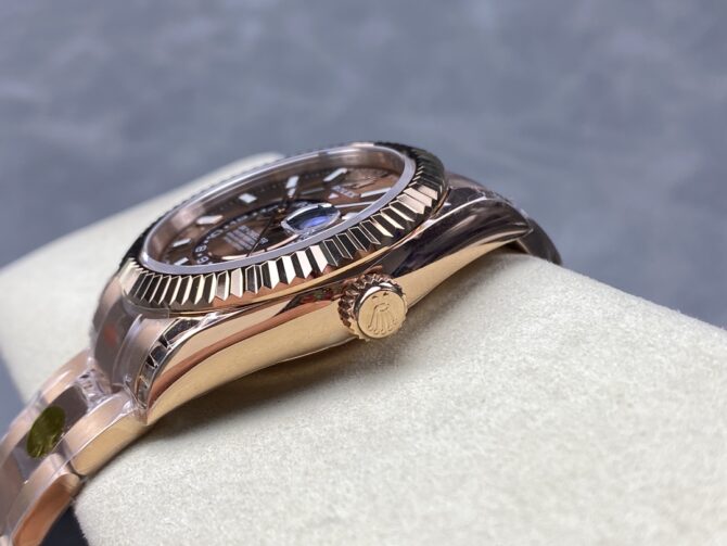Rolex Sky Dweller 336935 0002 Chocolate Dial Oyster Bracelet 42mm