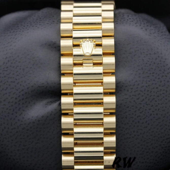 Replica Rolex Day-Date 36MM 128238 0081 Fluted Bezel White Index Dial Unisex Watch