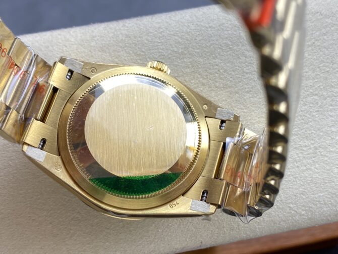 Replica Rolex Day Date 36mm Fluted Bezel Green Ombre Dial President Bracelet m128238 0118