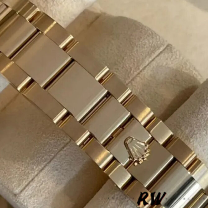 Replica Rolex Day-Date 118388 Champagne Roman Numeral Dial 36MM Unisex Watch