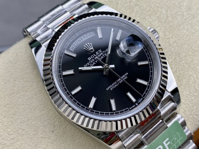 Replica Rolex Day-Date 118235 Rose Gold Chocolate Brown Dial 36mm Unisex Watch