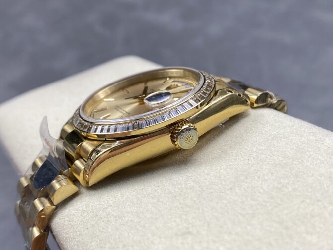 Replica Rolex Day Date 36 Yellow Gold Champagne Dial Diamond Bezel m128348rbr 0026