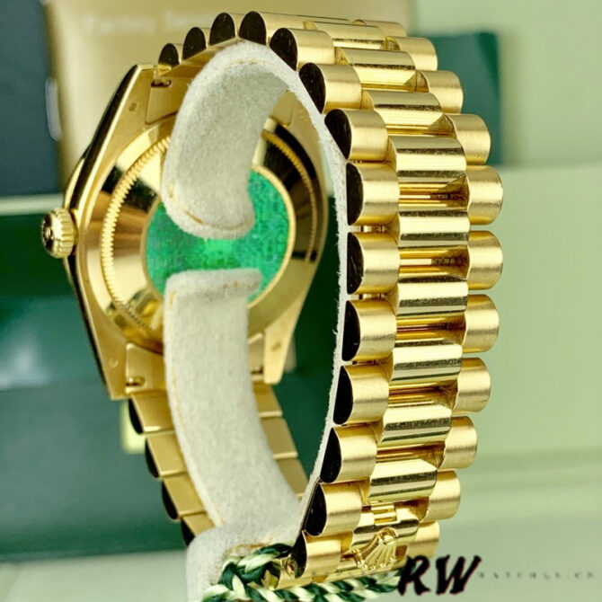 Replica Rolex Day-Date 118338 Yellow gold Silver dial 36mm Unisex Watch