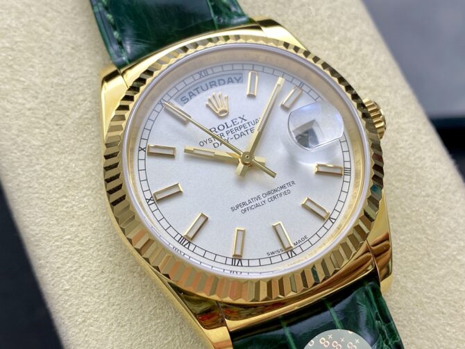 Replica Rolex Day Date 36 White Dial 118135 0123 Green Leather Watch