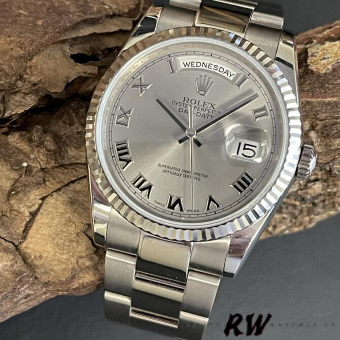 Replica Rolex Day-Date 118338 Yellow gold Silver dial 36mm Unisex Watch
