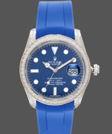 Rolex Submariner 116610 Blue Dial Blue Rubber strap 40mm Mens Replica Watch