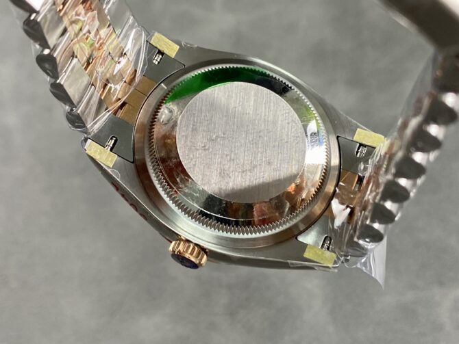 Rolex DateJust 126231 Two-Tone SS Rose Gold Grey Rhodium Dial