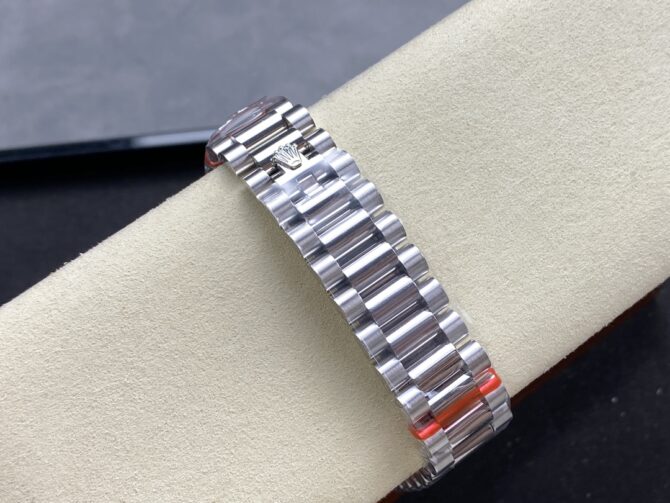 Replica Rolex Day Date 36mm Pink Diamond-Set Dial Fluted Bezel President m128239 0071