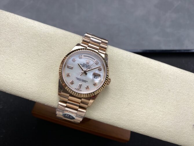 Replica Rolex Day-Date 128235 Everose Gold MOP Dial 36MM Unisex Watch