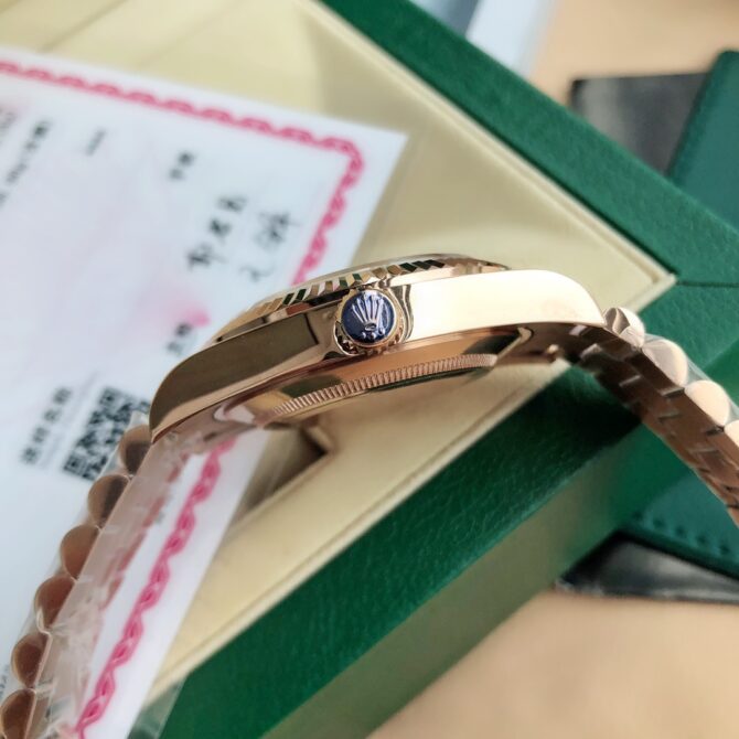 Replica Rolex Day-Date 118235 Rose Gold Chocolate Brown Dial 36mm Unisex Watch