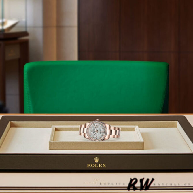 Replica Rolex Day-Date 118238 MOP White Dial 36mm Unisex Watch