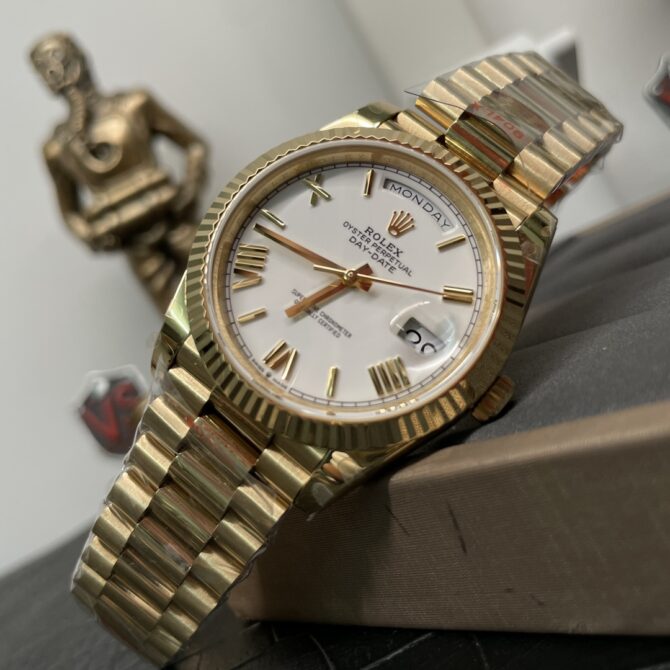 Replica Rolex Day-Date 228238 White Roman Dial Fluted Bezel 40mm Mens Watch