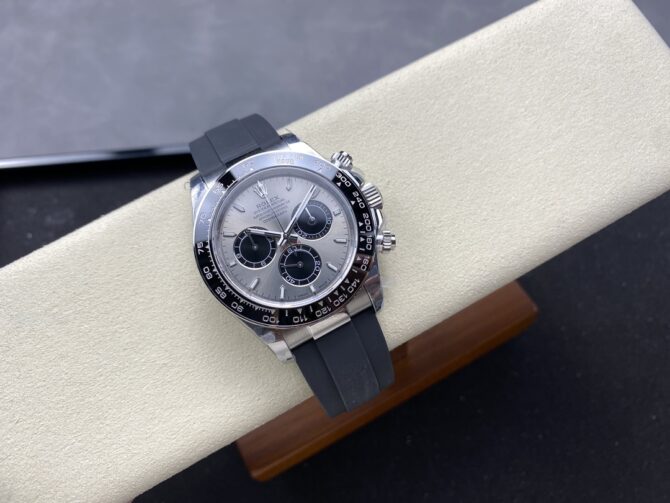 Rolex Daytona 126519LN 0006 40mm Silver Ghost Dial White Gold Oysterflex