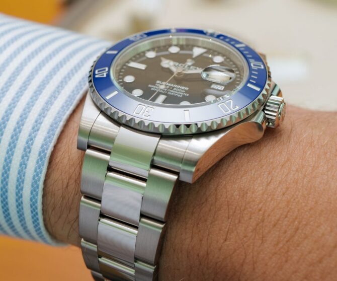 Superclone Rolex Submariner 41mm Black Dial 126619LB