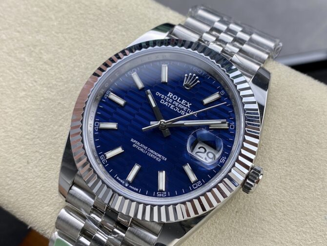 Rolex Datejust 41mm Stainless Steel 126334 Blue Index Jubilee Men's Watch