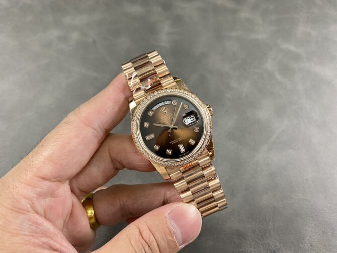 Replica Rolex Day-Date 36MM 128345RBR 0028 Mother of Pearl White Dial Everose Gold Unisex Watch