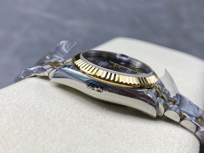 Rolex Datejust 31mm Stainless Steel and Yellow Gold 278273 0018 Grey VI Roman Jubilee
