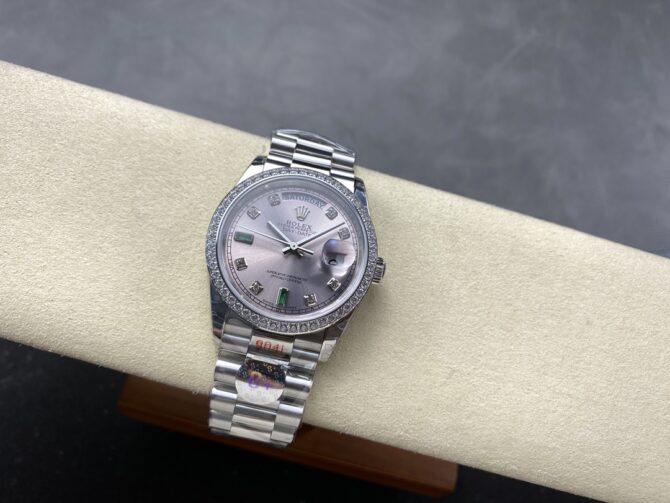 Replica Rolex Day-Date 118239 Rhodium Roman Dial 36mm Unisex Watch
