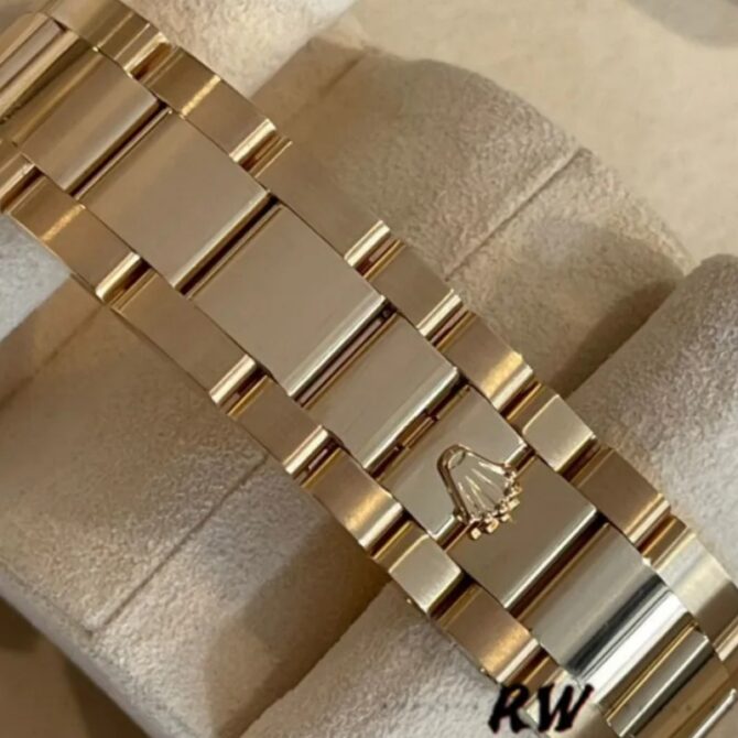 Replica Rolex Day-Date 118388 Champagne Roman Numeral Dial 36MM Unisex Watch