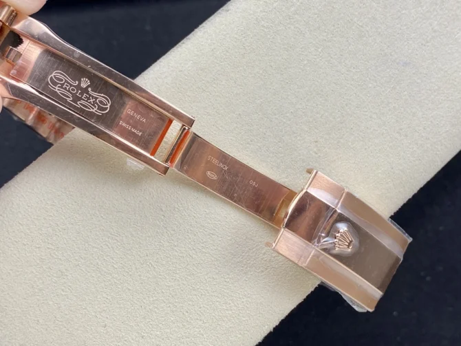 Rolex Sky Dweller 42 Rose Gold White Dial M336935 0003 Men's Watch
