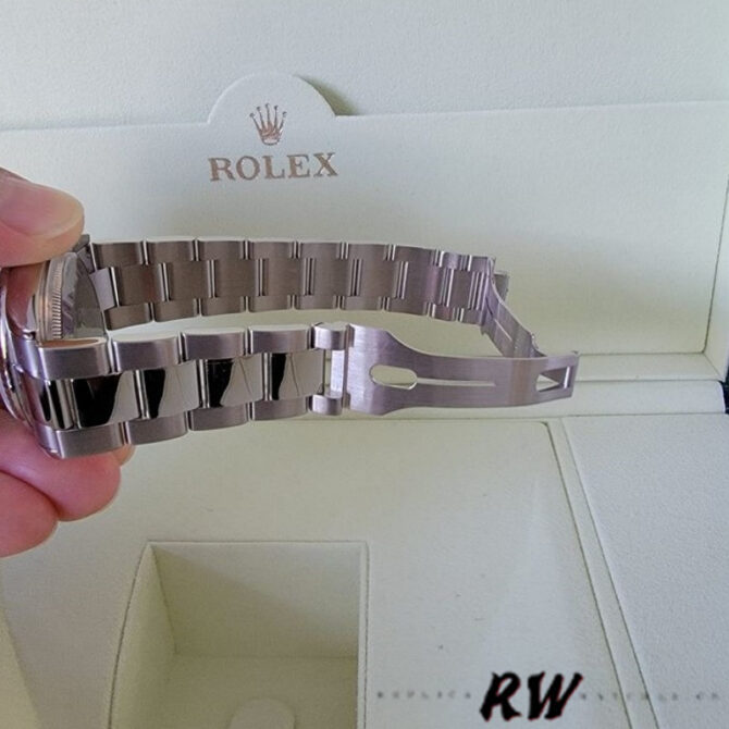 Replica Rolex Day-Date 118235 Rose Gold Chocolate Brown Dial 36mm Unisex Watch