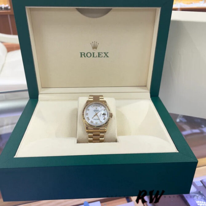 Replica Rolex Day-Date 118235 Rose Gold Chocolate Brown Dial 36mm Unisex Watch