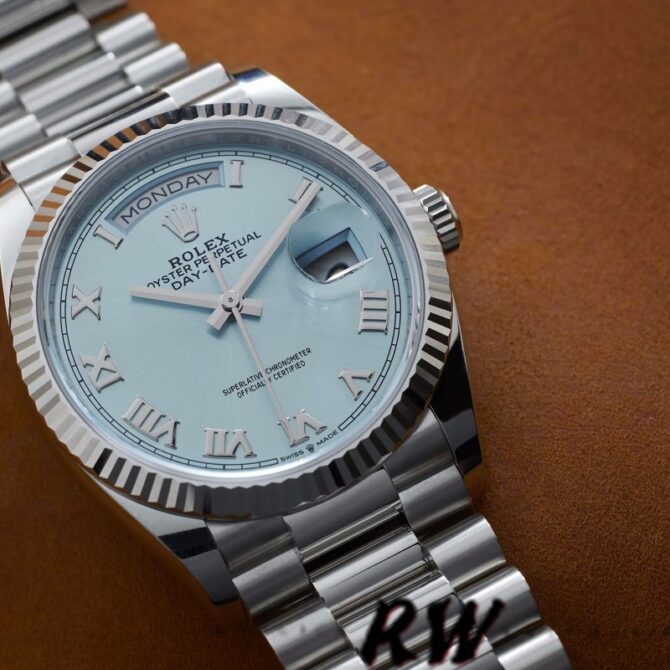 Replica Rolex Day-Date 118206 Ice Blue Roman Numeral Dial 36mm Unisex Watch
