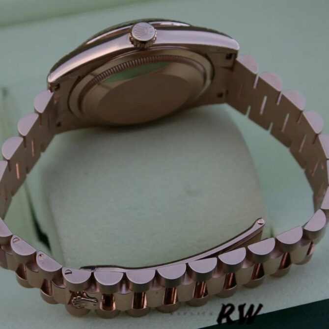 Replica Rolex Day-Date 118239 MOP Diamond Dial 36mm Unisex Watch