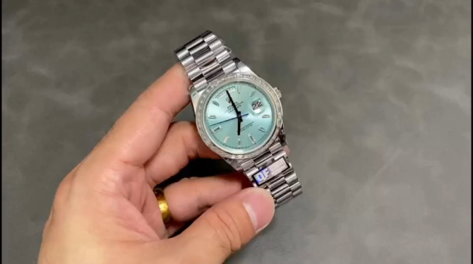 Replica Rolex Day-Date 228396TBR Ice Blue Diamond Dial Diamond Bezel 40mm Mens Watch