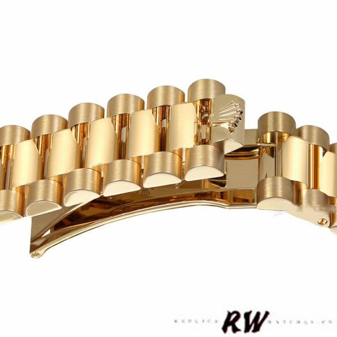 Replica Rolex Day-Date 118208 Bulls Eye Diamonds Dial 36mm Unisex Watch