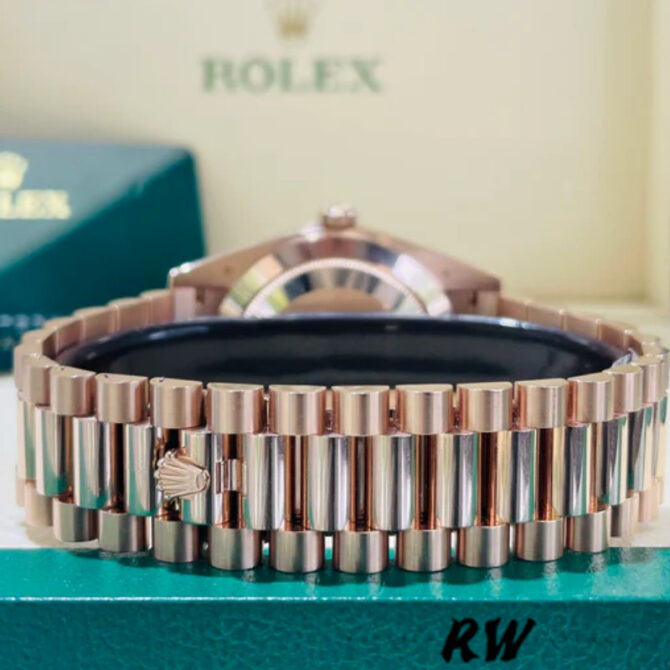 Replica Rolex Day-Date 228239 Diamond Paved Dial Fluted Bezel 40mm Mens Watch