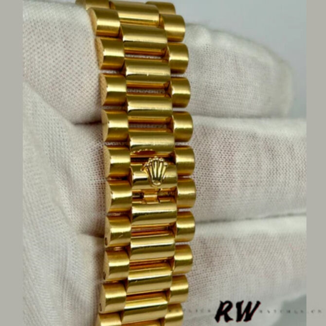 Replica Rolex Day-Date 218238 Black Roman Numeral Dial Yellow Gold 41MM Mens Watch
