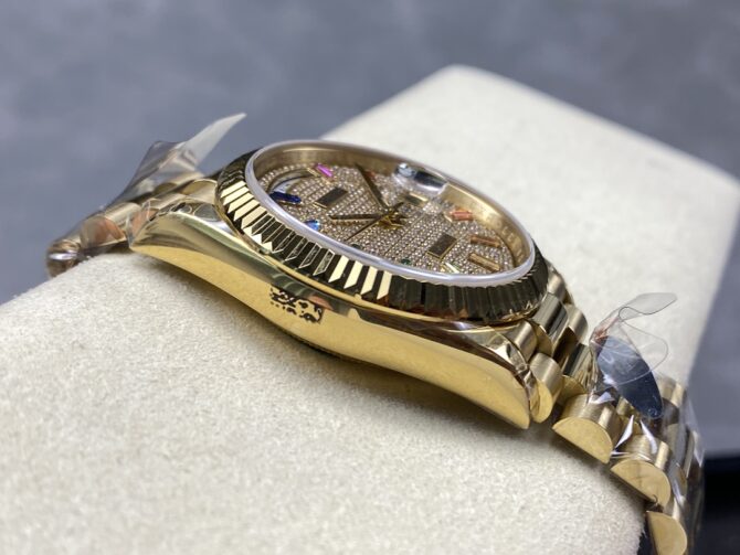 Replica Rolex Day Date 36mm Yellow Gold 128238 0051 Pave Rainbow Diamond Dial Fluted Bezel