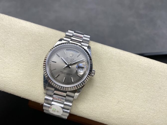 Replica Rolex Day-Date 128239 0005 White Gold Silver Index Dial 36MM Unisex Watch