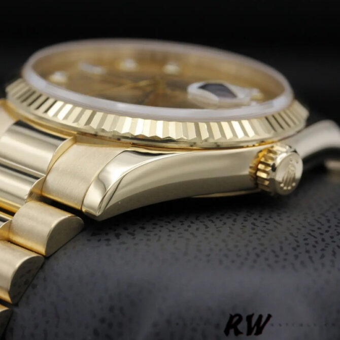 Replica Rolex Day-Date 118235 MOP Black Dial 36mm Unisex Watch