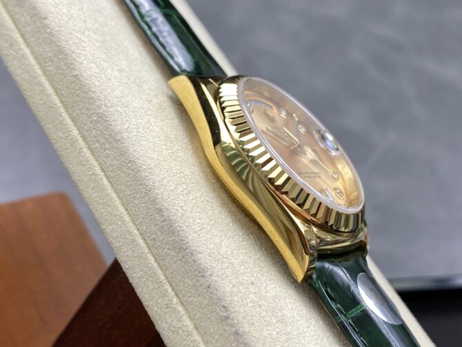 Replica Rolex Day Date 36 Yellow Gold Champagne Dial 118138 0148 Green Leather Strap