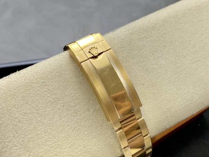 Rolex Submariner 126618LN Yellow Gold Black Dial 41mm Mens Replica Watch