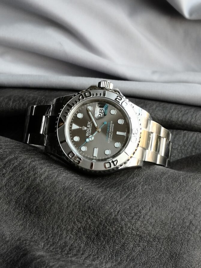 Rolex Yacht-Master 126622 Platinum Bezel Dark Rhodium Grey Dial 40MM Mens Replica Watch