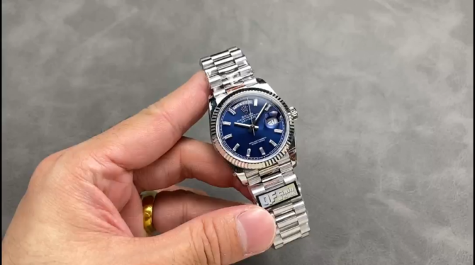 Replica Rolex Day Date 36 36mm Bright Blue Diamond-Set Dial Fluted Bezel Presi m128236 0023