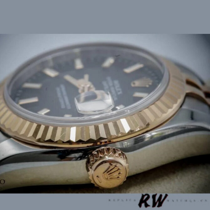 Rolex Datejust 179171 Black Dial Fluted Bezel 26MM Lady Replica Watch