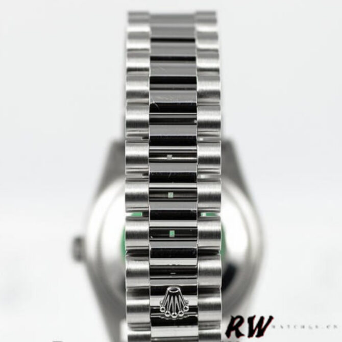 Replica Rolex Day-Date 118206 Ice Blue Diamonds Dial 36mm Unisex Watch