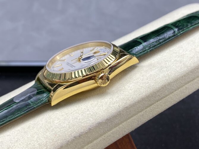 Replica Rolex Day Date 36 White Dial 118135 0123 Green Leather Watch