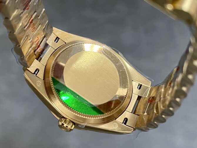 Rolex Datejust 31 Silver VI Daimond Dial 18k Yellow Gold Watch 178248
